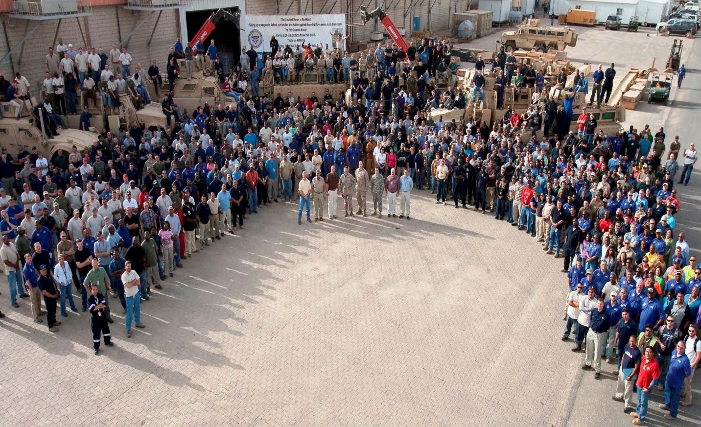 Our multi-functional teams—planners, logisticians, inspectors, and technicians—